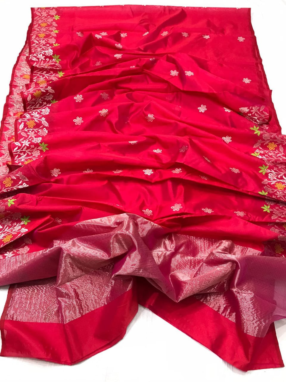 Chanderi Pattu Silk with Fancy Design