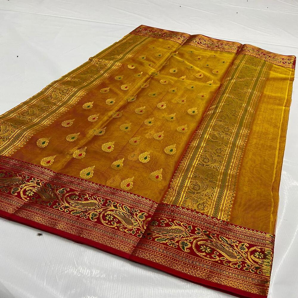 Handwoven Chanderi Katan Silk with beatiful Nakshi Border